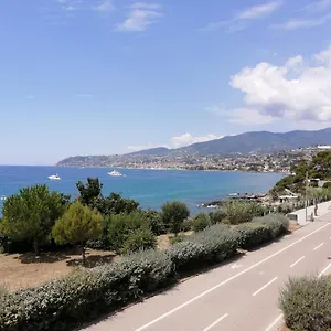 Villaggio Turistico La Vesca Appart hôtel San Remo