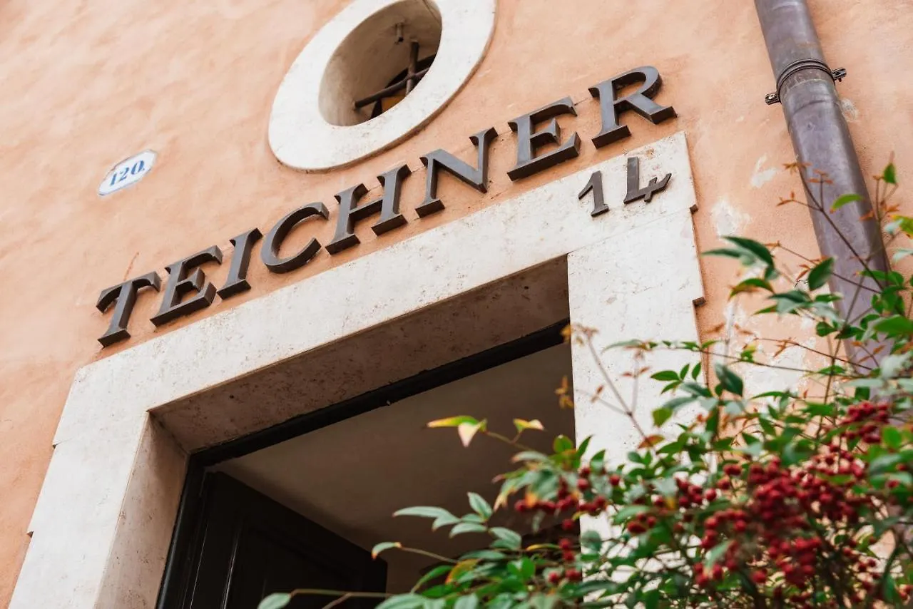 Teichnersuite Roma Pensión